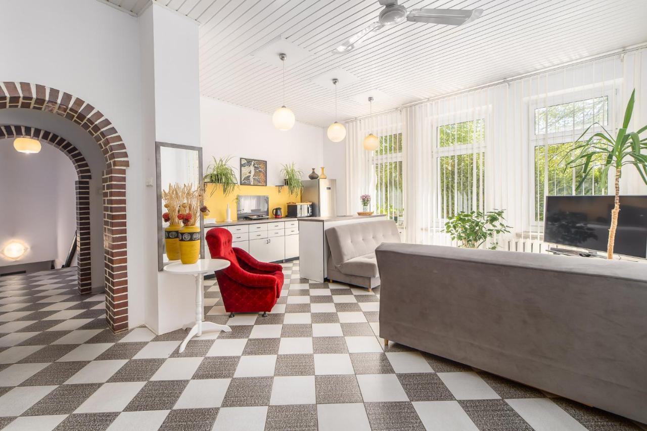 Apartamento Pod Różą Wiatrów Kołobrzeg Exterior foto