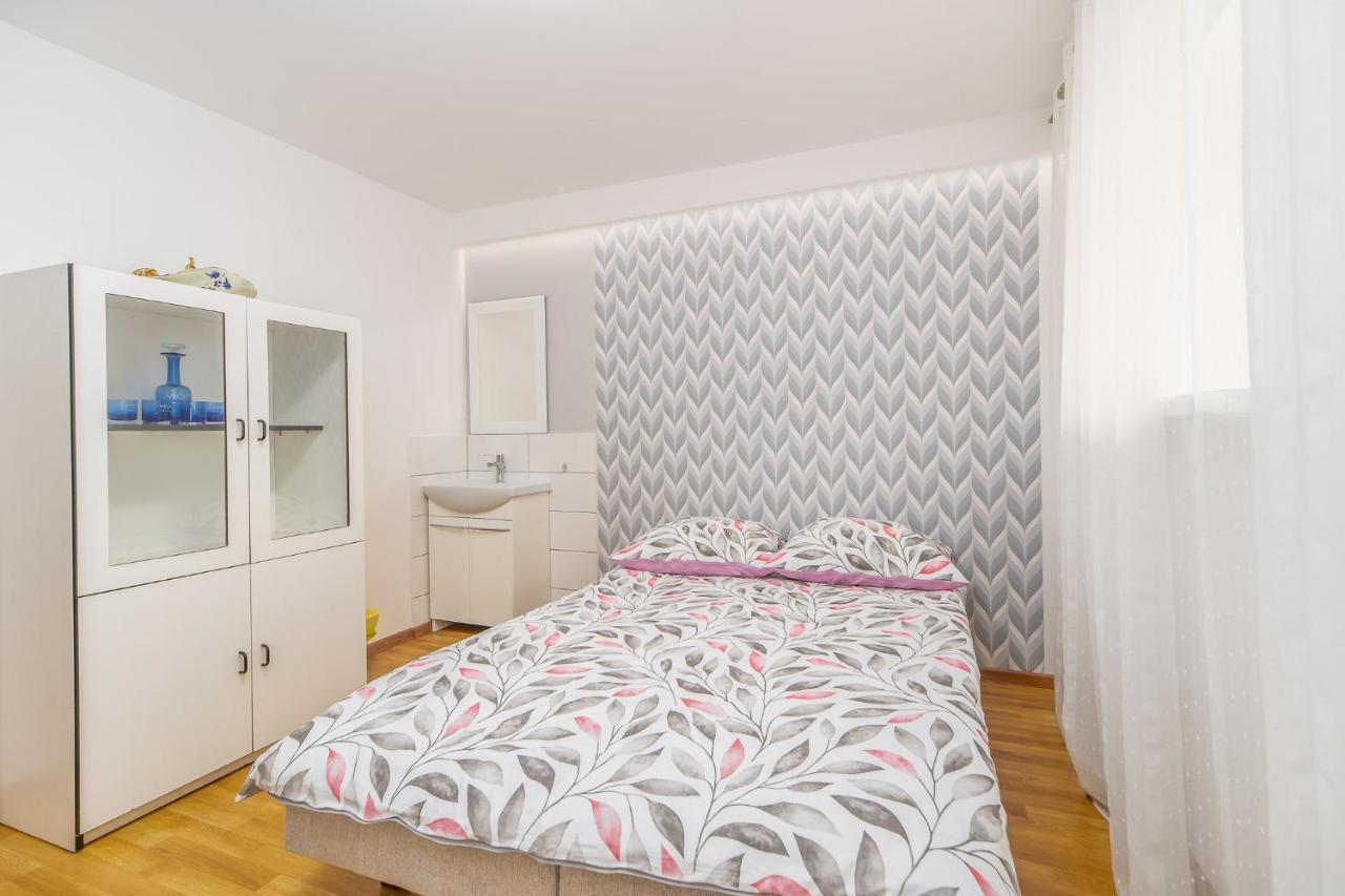 Apartamento Pod Różą Wiatrów Kołobrzeg Exterior foto